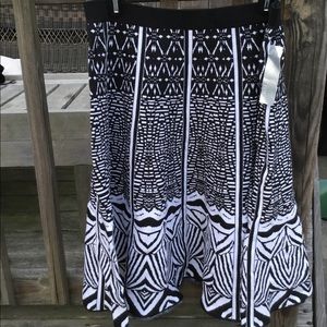 Flare knit skirt